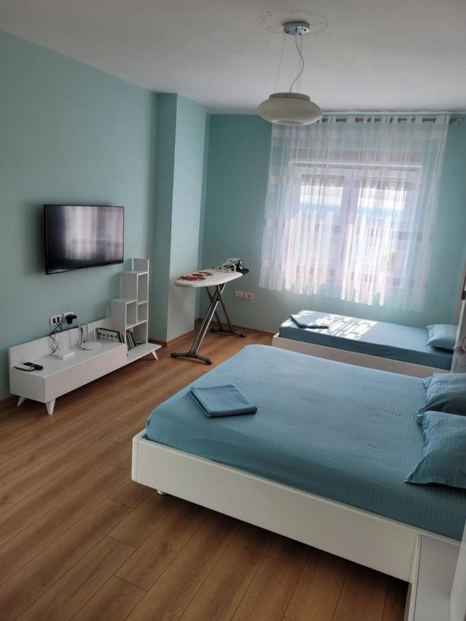 Sea View New Apartment Durrës Buitenkant foto