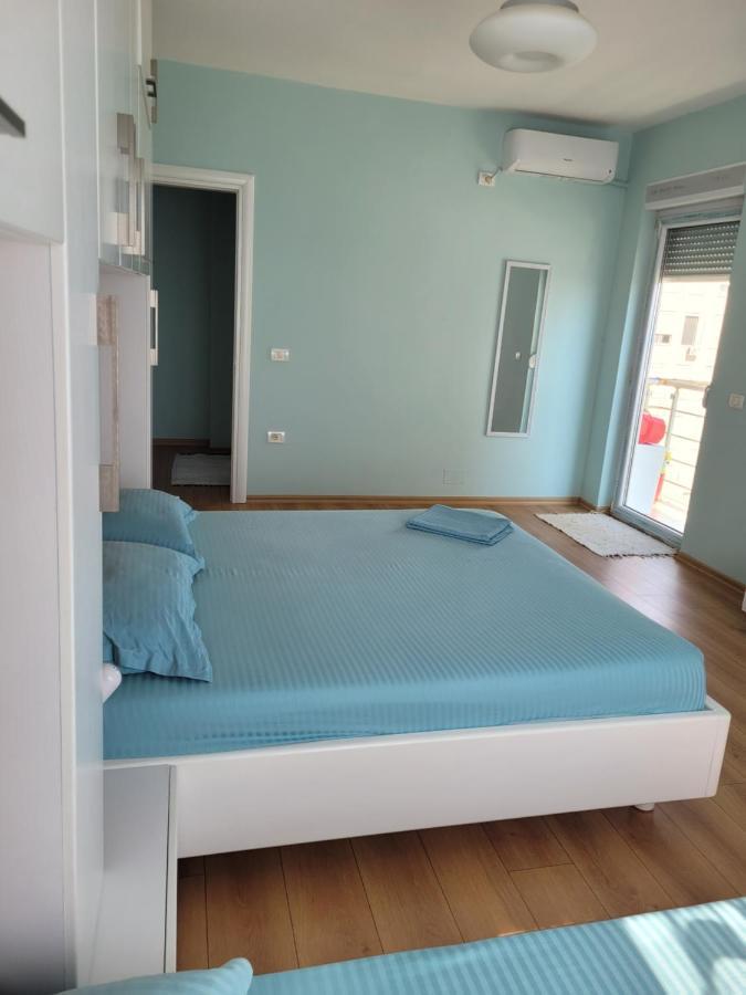Sea View New Apartment Durrës Buitenkant foto
